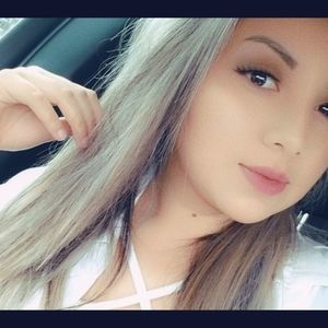 Meet your Posher, Rossy